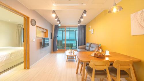 Sokcho House | Goseong Littlesquare Oceanview Pension