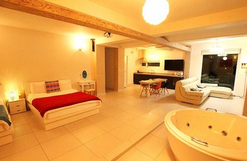 Toseong House | Goseong Paradise Cove Pension