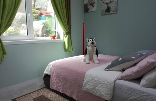 Sokcho House | Goseong Rozelle Pension