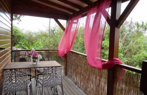 Saint Felix House | Gosier Charming bungalow facing the sea