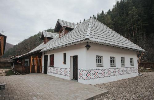 Vama Buzaului House | Gospodaria Lui Nea Ion