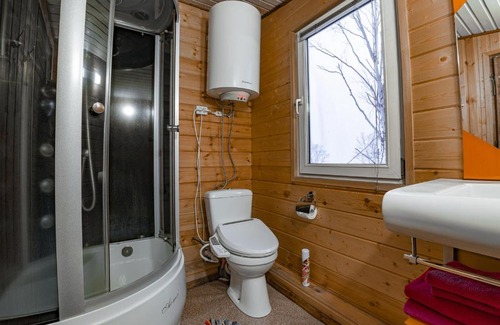 Petropavlovsk-Kamchatskiy Resort | Gostevye Domiki Derevenka