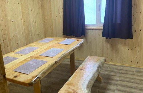 Sheregesh House | Gostievoi dom