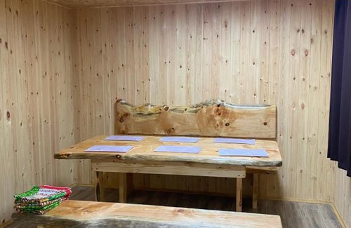 Sheregesh House | Gostievoi dom