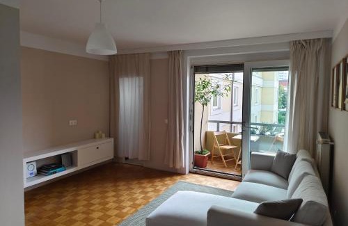 Klagenfurt am Woerthersee Apartment | Grünerbalkon Ferienappartement