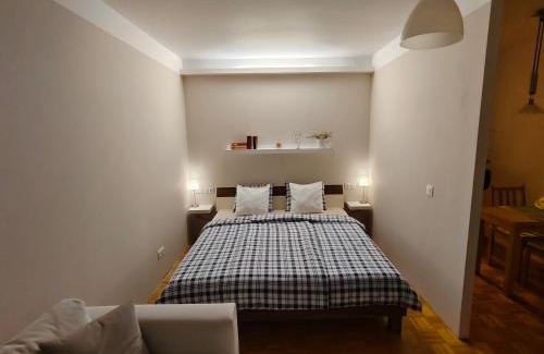 Klagenfurt am Woerthersee Apartment | Grünerbalkon Ferienappartement