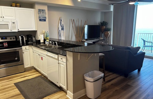 El Centro Beach Condo | GRAB these discounted early booking Fall and Winter special rates