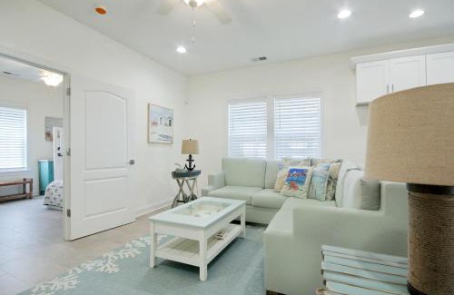 Atlantic Beach Apartment | Grace by the Sea