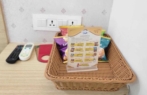 Meenambakkam Hotel | Grace Residency