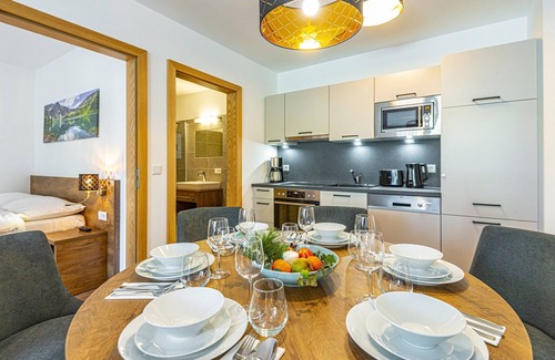 Bad Hofgastein Apartment | Graceful apartment in Salzburg with balcony