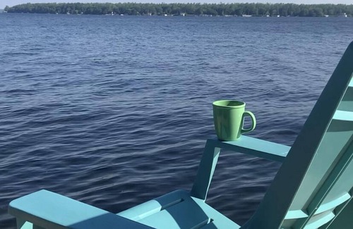 Pleasant Point Cottage | Graceland in the Kawartha's