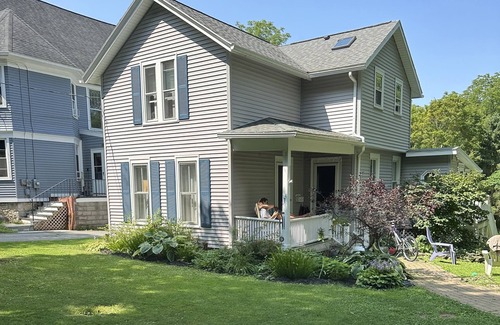 Geneseo House | Graduation Weekend. Close to the campus