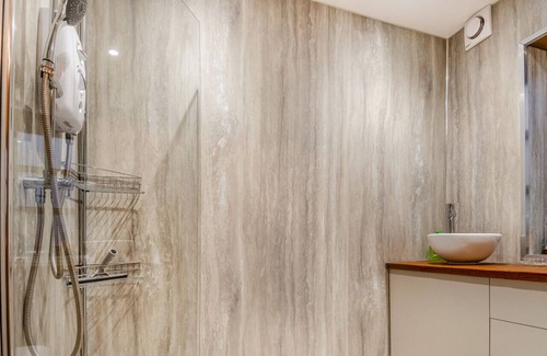 Beccles House | Grain Studio - One Bedroom House, Sleeps 2