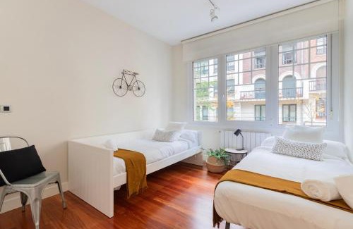 Indautxu Apartment | Gran apartamento CON ESTILO en el CENTRO de Bilbao