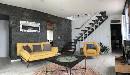 Ponta Delgada House | GRANARY'S HOUSE