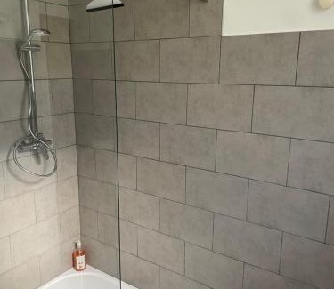 Forcalquier Apartment | Grand appartement 3 chambres climatisé