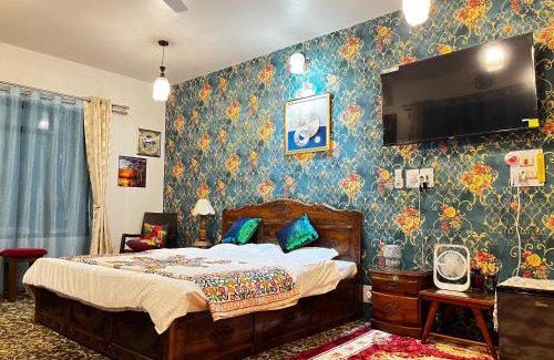 Brein Bed & Breakfast | Grand Aurora Retreat