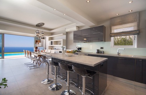 Lakithra Villa | GRAND AZZURRO IS AN INCREDIBLE EXCLUSIVE RESIDENCE WITH TRULY BREATHTAKING VIEWS