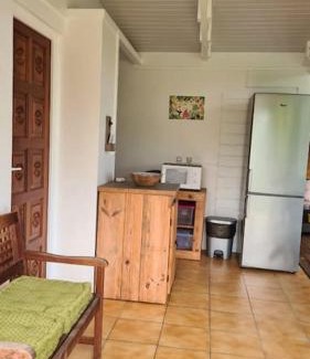 Bouillante House | Grand bungalow avec piscine et vue mer