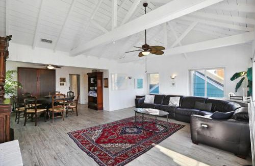 Balboa Island House | Grand Canal Getaway - Balboa Island