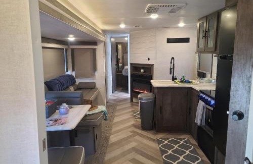 Williams Hotel | Grand Canyon RV Glamping
