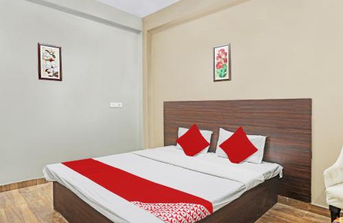 Malihabad Hotel | Grand Castle Inn