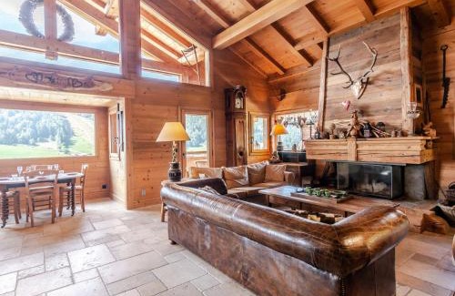 Morzine Ski Chalet | Grand chalet de charme pour 14 pers. à 500m des télécabines, avec ascenseur et Wi-Fi - FR-1-754-8