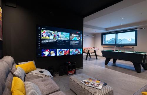 Arc-1800 Ski Chalet | Grand chalet avec piscine intérieure, spa et salle de jeux - FR-1-686-31
