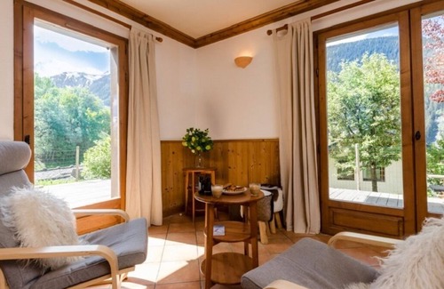 Peisey-Nancroix Ski Chalet | Grand Chazalet with sauna - 22PAX