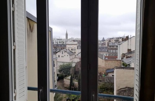 Limoges Apartment | Grand, Clair, Central, Élégant, 2 Chambres