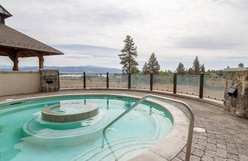 Tamarack Resort Condo | Grand Condo| Top Floor|Close to Dining Options