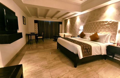 T Nagar Hotel | Grand Continent Premiere - T Nagar