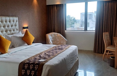 T Nagar Hotel | Grand Continent Premiere - T Nagar
