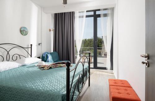 Agia Triada Apartment | Grand Dodo's Triada Seaview Studios