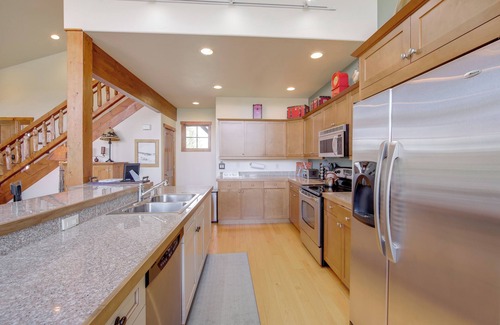 Grand Elk Ranch House | Grand Elk Golf Club On-Site: Mtn-View Home w/Deck