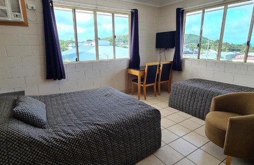 Thursday Island Hotel | Grand Hotel