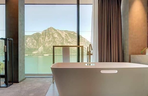 Campione d'Italia Hotel | Grand Hotel Campione