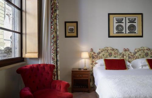 Siena Historical Center Hotel | Grand Hotel Continental Siena - Starhotels Collezione