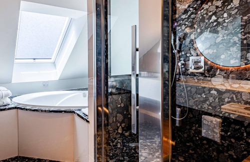 Dijon Centre Ville Hotel | Grand Hôtel La Cloche Dijon - MGallery Collection