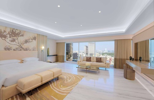 Bur Dubai Hotel | Grand Hyatt Dubai