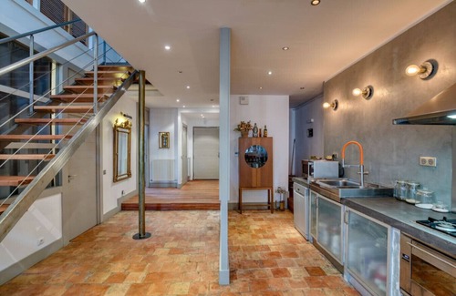 6th Arrondissement Apartment | Grand Loft - Downtown - Boat for rent