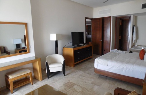 Isla Iguana Resort | Grand Mayan 1 Bedroom