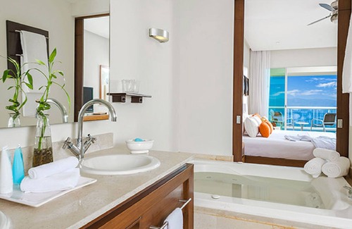 Diamante Resort | Grand Mayan at Vidanta Acapulco - 2 BR with private plunge pool on terrace