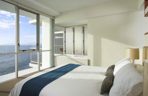Nelly Bay Hotel | Grand Mercure Apartments Magnetic Island