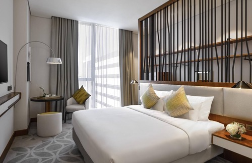 Garhoud Hotel | Grand Mercure Dubai City
