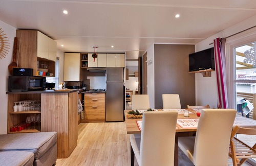 Munster House | Grand Mobil-home 6 persons 3 bedrooms 2 bathrooms camping 3* Parc de la Fecht