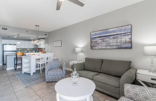 Panama City Beach Condo | Grand Panama Beach Resort End of Summer discount Rates 06/09-08/28/2024