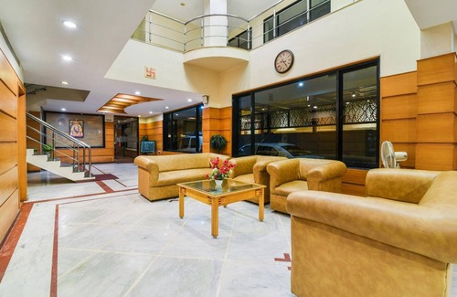 Gopalapuram Hotel | Grand Plaza