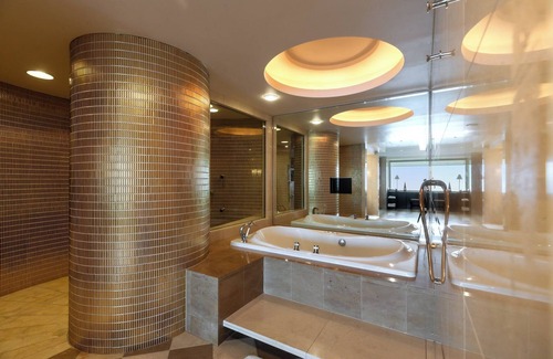 Suminoe Hotel | Grand Prince Hotel Osaka Bay
