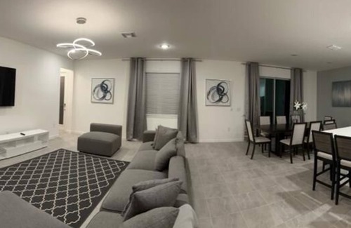 Kissimmee Resort | Grand Resort Home in Resort with Pool